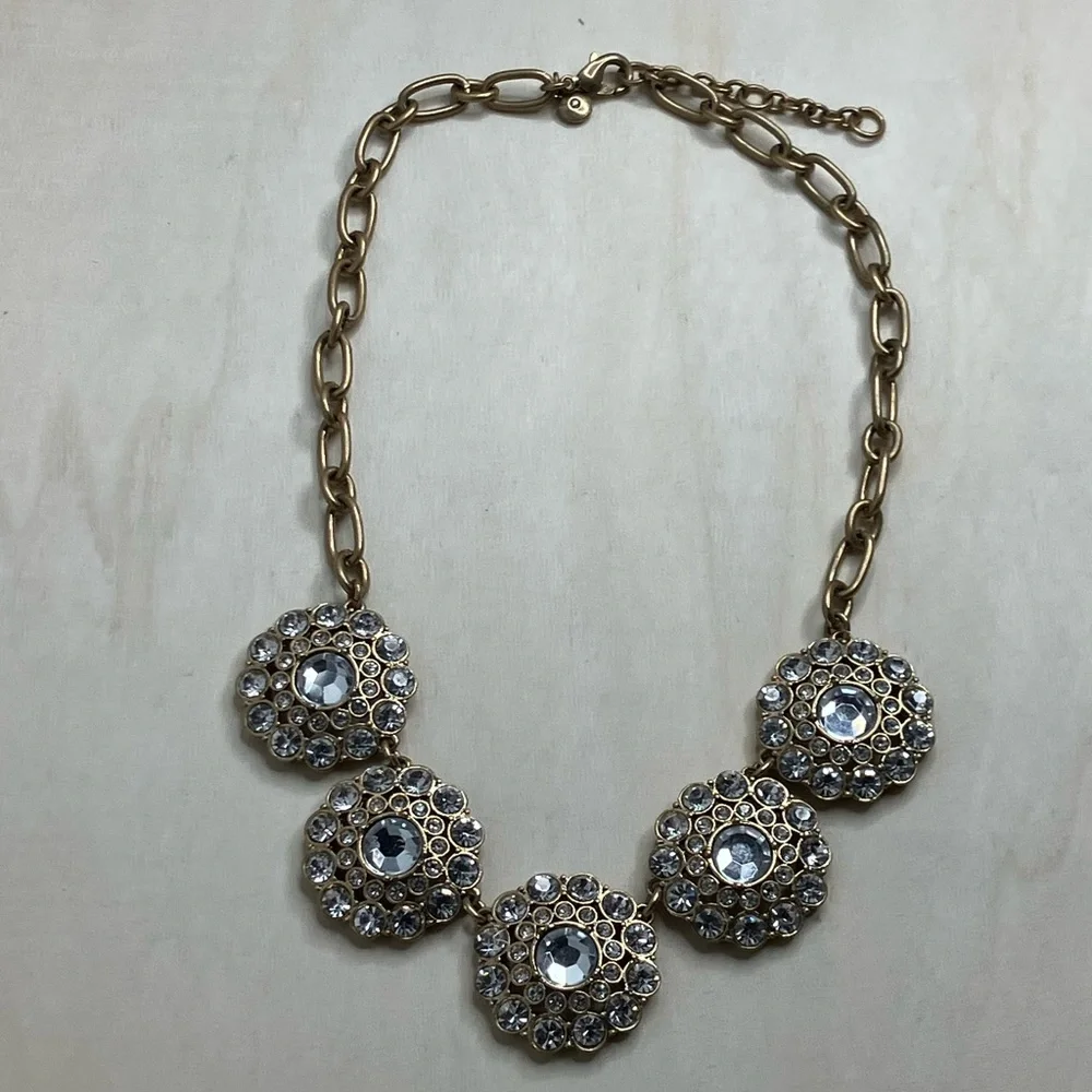 Designer J. Crew Gold Tone Crystal Rhinestone statement necklace ✨✨ - Picture 5 of 7